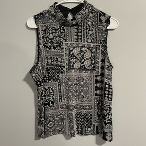 Women’s tank top xscape by Joanna chan size large flaw